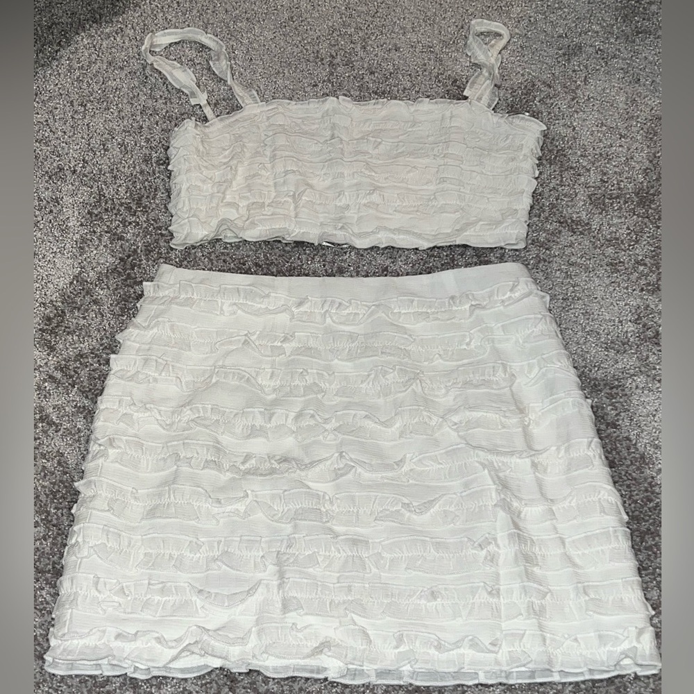 O. Vianca Boutique Two Piece White Set - Size large